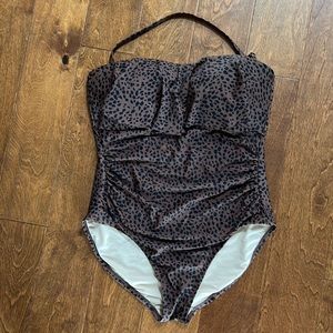 Kona Sol One Piece Leopard Print Swimsuit- Size L